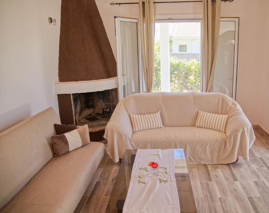 Villa Riviera Άγιος Γεώργιος Εξωτερικό φωτογραφία