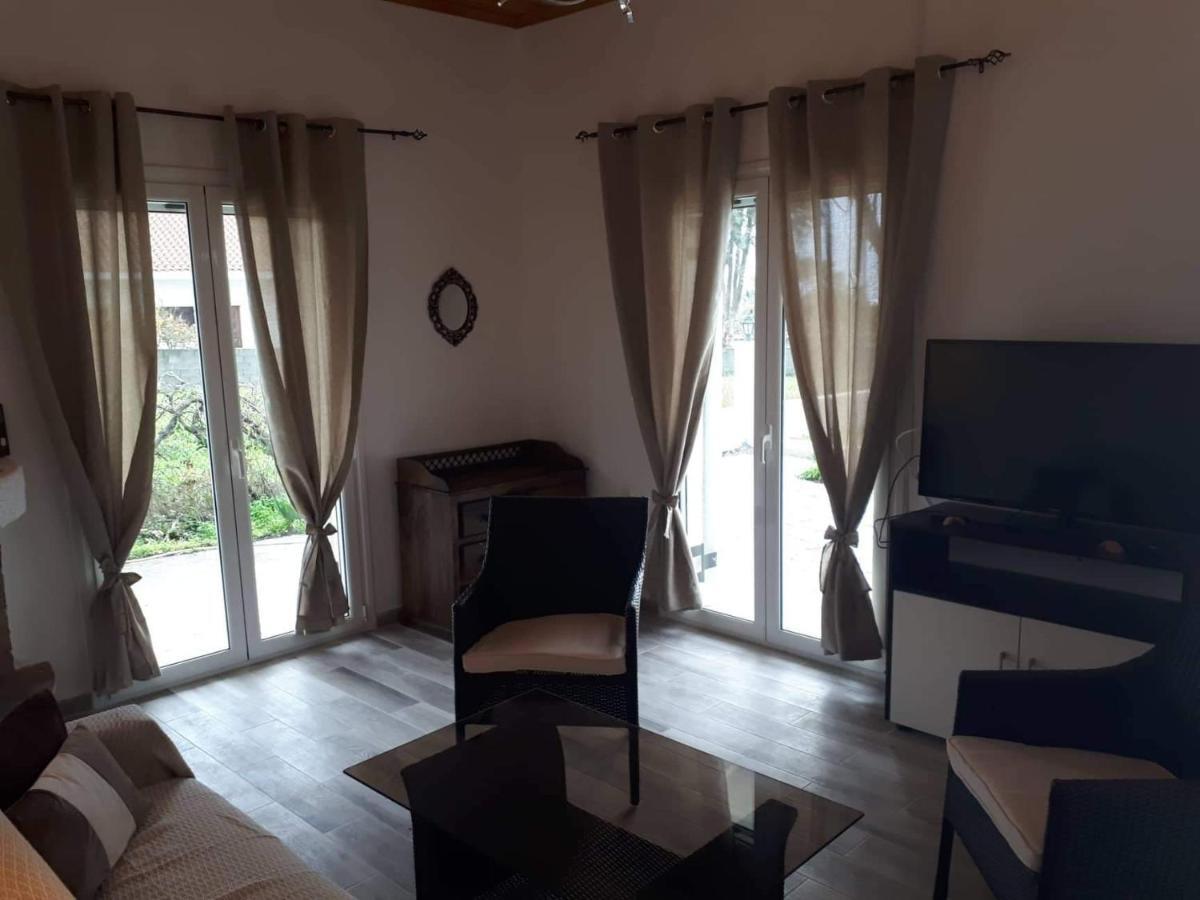 Villa Riviera Άγιος Γεώργιος Εξωτερικό φωτογραφία